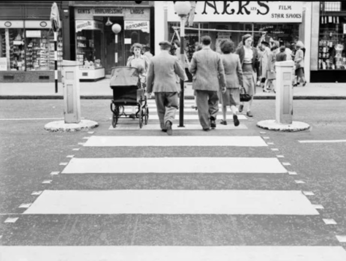 Zebra Cross di Inggris tahun 50-an.