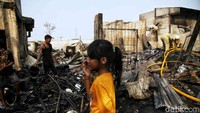 Bangunan yang terbakar itu sebagian besar terdiri dari rumah tinggal dan kontrakan. 