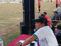Terkenal Heboh, Segini Pendapatan Komentator Liga Tarkam di Cirebon