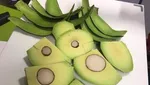 10 Momen Masak Nyeleneh, Gosong hingga Tak Sesuai Cetakan