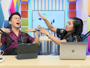 Riuh Santriwati Tenteng Airsoft Gun dan Goodbye Twitter Trending Global