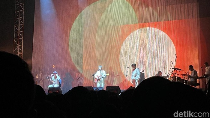 Konser Rimpang Efek Rumah Kaca.
