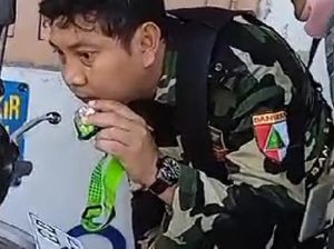 Kagetnya Mardana Saat Asyik Bermotor Tiba-tiba Ular Nongol di Setang