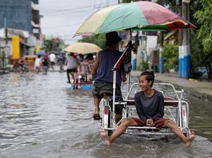 Filipina Banjir Bandang Gegara Diterjang Topan Doksuri