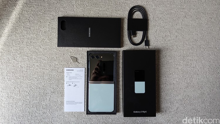 Samsung Galaxy Z Flip 5 5G