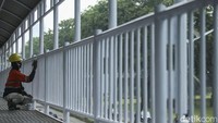 Pengerjaan ini telah dilakukan sejak tiga pekan lalu.  