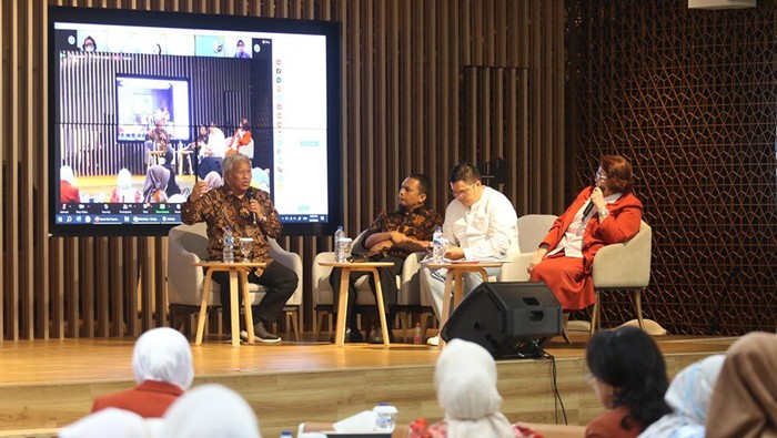 Kowani menggelar talkshow bertema 