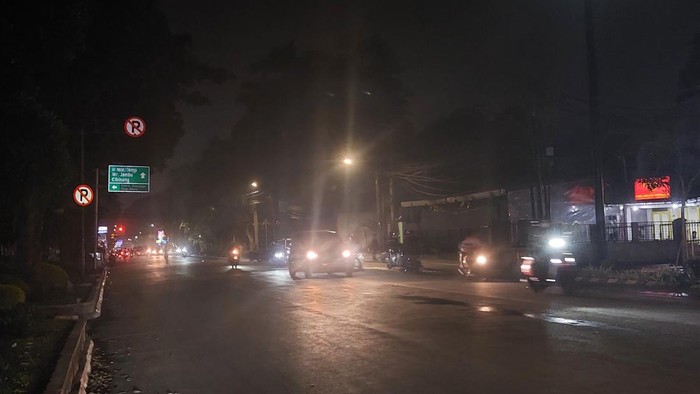 Lalin Jl Sudirman Kembali Lancar Usai Kebakaran Dekat RS Salak Bogor Padam (Muchamad Sholihin-detikcom)