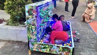 Taman ini menjadi salah satu tempat wisata yang dapat dinikmati bersama keluarga.   