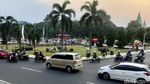 Menikmati Suasana Sore di Taman Cijantung