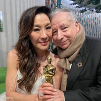 Jean Todt melamar aktris peraih Piala Oscar itu pada 26 Juli 2004. Sebulan setelah keduanya berkenalan pada 4 Juni 2004. Foto: Instagram/@michelleyeoh_official