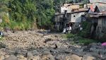 Penampakan Debit Air Sungai Ciliwung di Bogor Sentuh 0 Cm