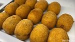 Sarapan Risoles dan Roti Sobek Cokelat di Bakery Legendaris Sejak 1970-an