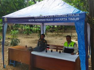 Ini Tenda 24 Jam Jaga Hutan Kota Cawang Diduga Lokasi Kumpul LGBT