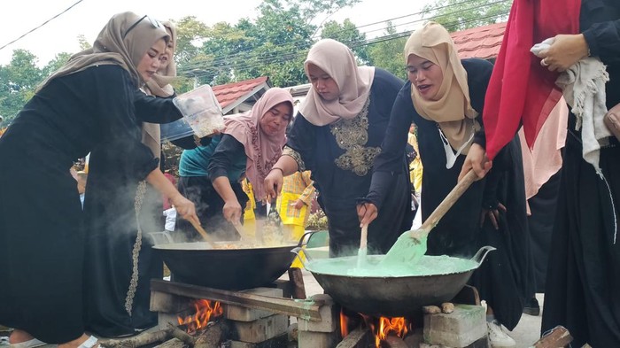 Tradisi unik di Pandeglang