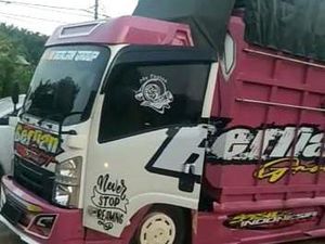 Polisi Amankan Truk Muatan 24 Ton Solar Ilegal, Sopir-Kernet Ditangkap