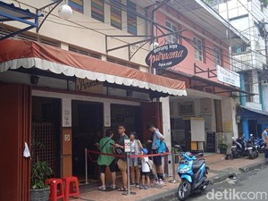 7 Toko Roti Legendaris di Bandung, Ada yang Eksis Sejak 1929
