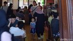 Warung Kopi Berusia Hampir 1 Abad Ini Masih Eksis di Bandung