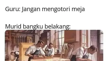 Mejanya sudah penuh ukiran dari jangkar, Tipe X, atau spidol. Jangan ditiru loh, adik-adik. Foto: Instagram/kawankomedi