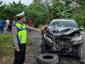 Kecelakaan Maut di Muara Enim: Beat Hantam Mobil Avanza, Pemotor Tewas