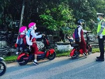 Buat Pengendara Mobil, Ini Tips Cegah Kecelakaan dengan Pengendara Sepeda Listrik