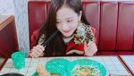 Gemas! Jisoo BLACKPINK, Si Pencinta Kopi yang Dapat Jersey Erling Haaland