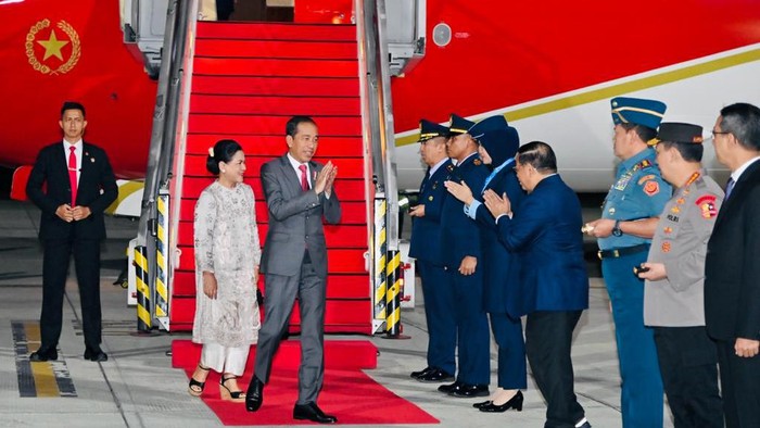 Jokowi tiba di Pangkalan TNI AU Halim Perdana Kusuma