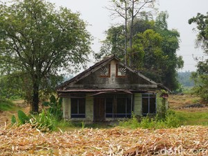 Kisah Kampung Mojokoncot, Hidup Segan Mati Tak Mau