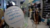 Sistem O2O menjadi salah satu upaya Torch untuk mengikuti perkembangan budaya masyarakat. Tetapi tidak berhenti di sistem O2O (online to offline), Torch pun mengembangkan fitur lainnya untuk hadir di offline storenya. Di dalam offline store Torch, tersedia ruang khusus bagi banyak talent yang hobi untuk berbicara dan tampil percaya diri di depan kamera.