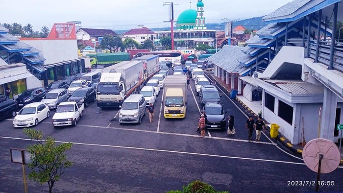 Pelabuhan Ketapang Banyuwangi