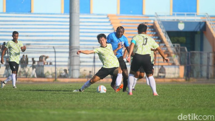 Persela Vs Nusantara United