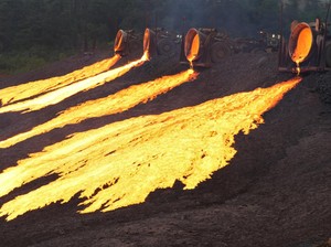DPR Dorong Hilirisasi Nikel Jangan Berhenti di Produk Setengah Jadi