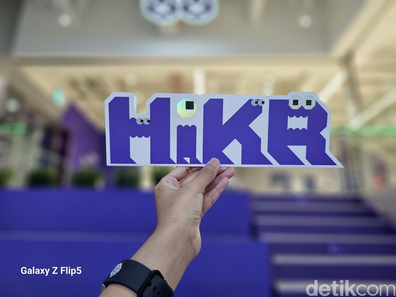 Seoul Dipotret Samsung Galaxy Z Flip 5