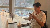 Member Super Junior ini juga sering membagikan momen kuliner. Siwon juga diketahui suka minum kopi lho foodies! Foto: Instagram @siwonchoi