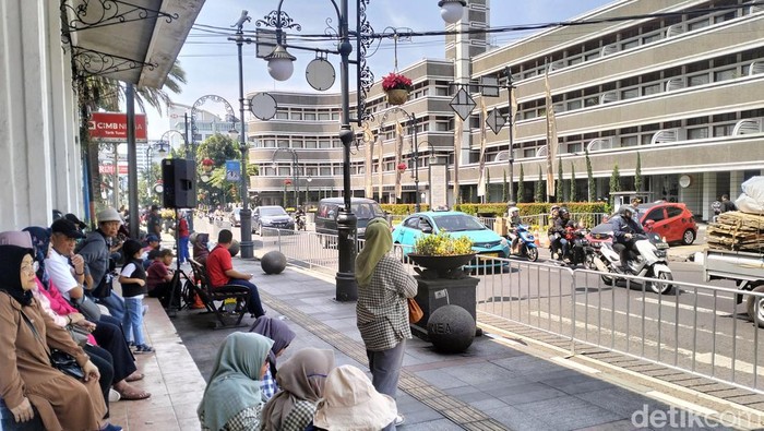 Suasana jelang Asia Afrika Festival..