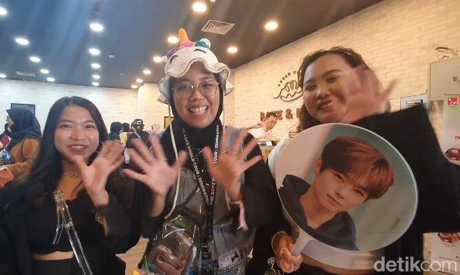 Konser THE BOYZ ZENERATION Jakarta digelar Sabtu (29/7/2023) di Beach City International Stadium, Ancol, Jakarta Utara. Konser ini sudah diramaikan para THE B (fans).