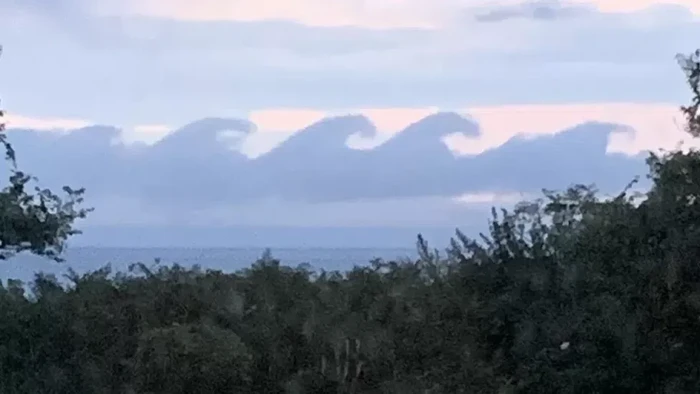 Awan Kelvin-Helmholtz