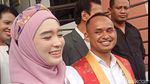 Tawa Semringah Inara Rusli Bikin Nular, Meski Tengah Hadapi Masalah