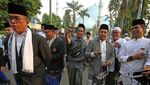 Jalan Sehat Pakai Sarung Peringati Tahun Baru Islam di Tangerang