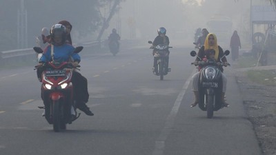 Aceh Barat Tertutup Asap Pekat Imbas Karhutla
