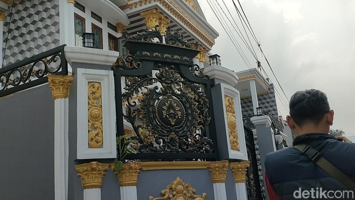 Kampung Miliarder Garut.