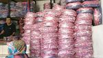 Melihat Produksi Tas, Ladang Cuan Warga Kampung Miliarder Garut