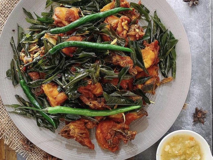 Kuliner khas Aceh, ayam tangkap
