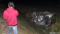 Luxio sempat terseret sekitar 100 meter dari pelintasan tanpa palang pintu Dusun Gondekan usai ditabrak KA Dhoho (Foto: Enggran Eko Budianto)