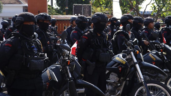 Pengamanan Suran Agung PSWH di Kota Madiun.