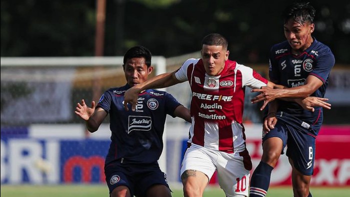 Persis Solo Vs Arema FC