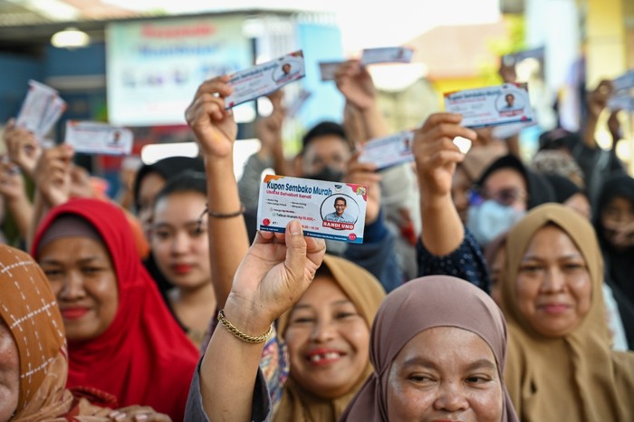 Relawan Sandiaga