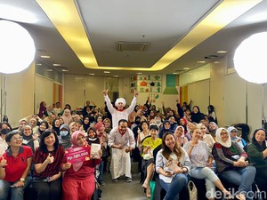 Seru! Peserta Dapat Resep 5 Menu Restoran dan Atraksi Kungfu Chef Muto