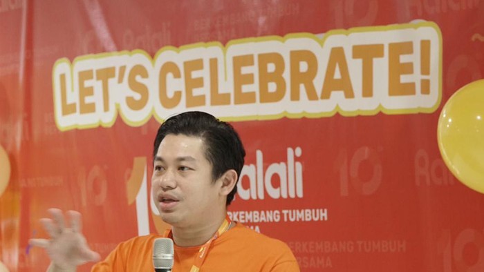 Solusi Memperluas Jaringan Bisnis lewat Ekonomi Digital Solusi Memperluas Jaringan Bisnis lewat Ekonomi Digital