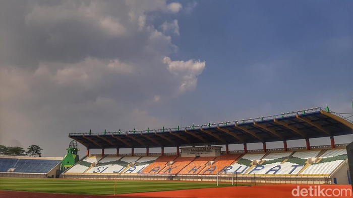 Stadion Si Jalak Harupat
